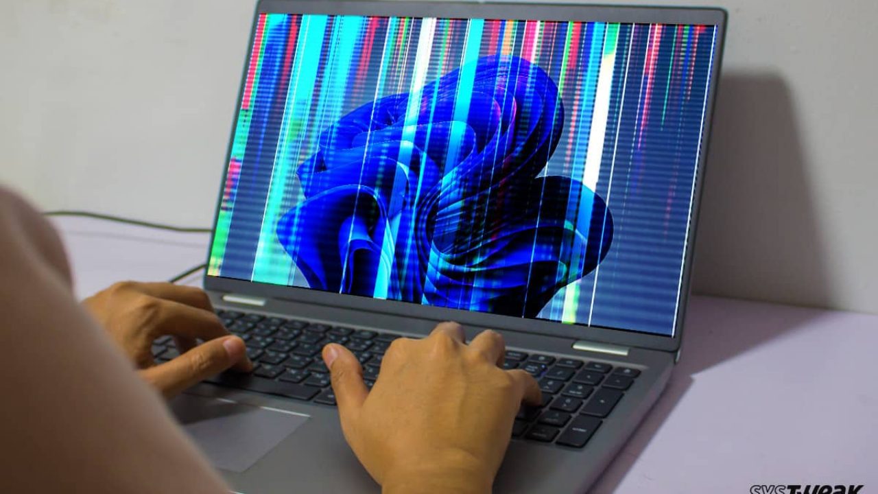 vertical lines computer monitor